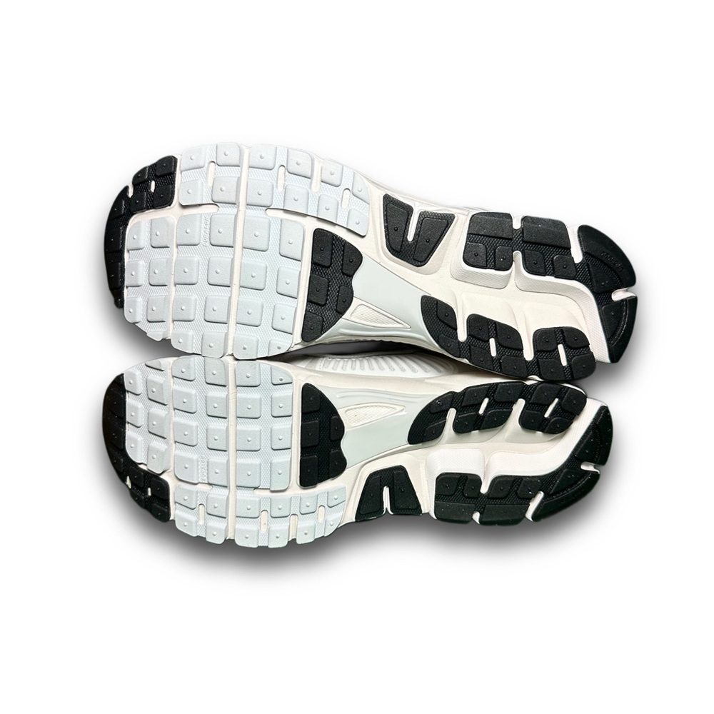 Size 12.5 - Nike Zoom Vomero 5 Men’s, Brand New - Picture 6 of 7